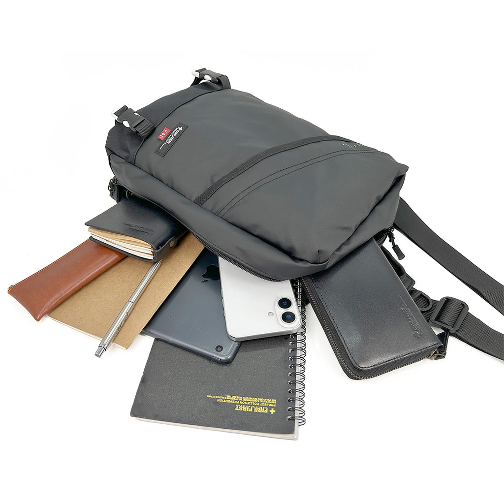 FFHD-106　ボディバッグ