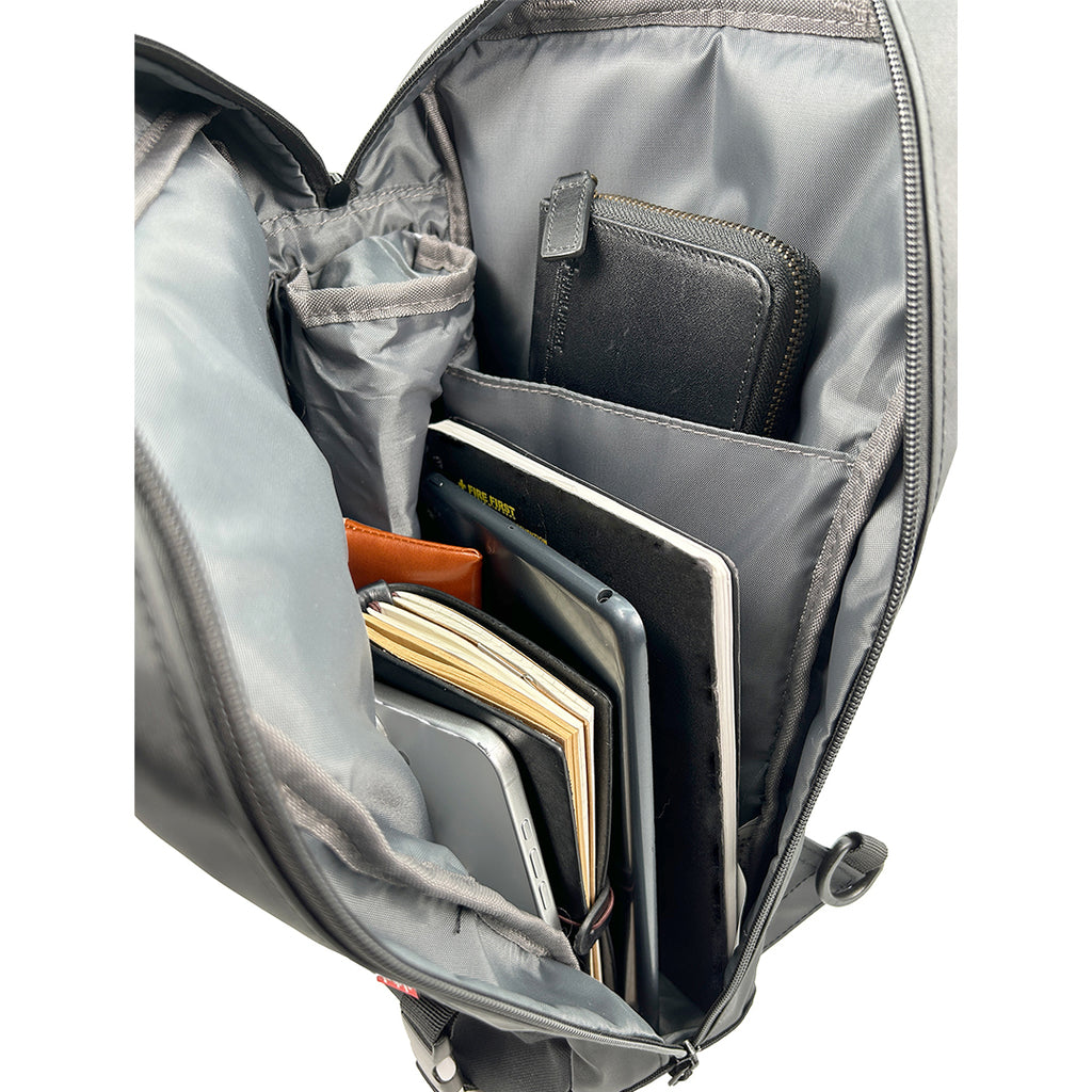 FFHD-106　ボディバッグ