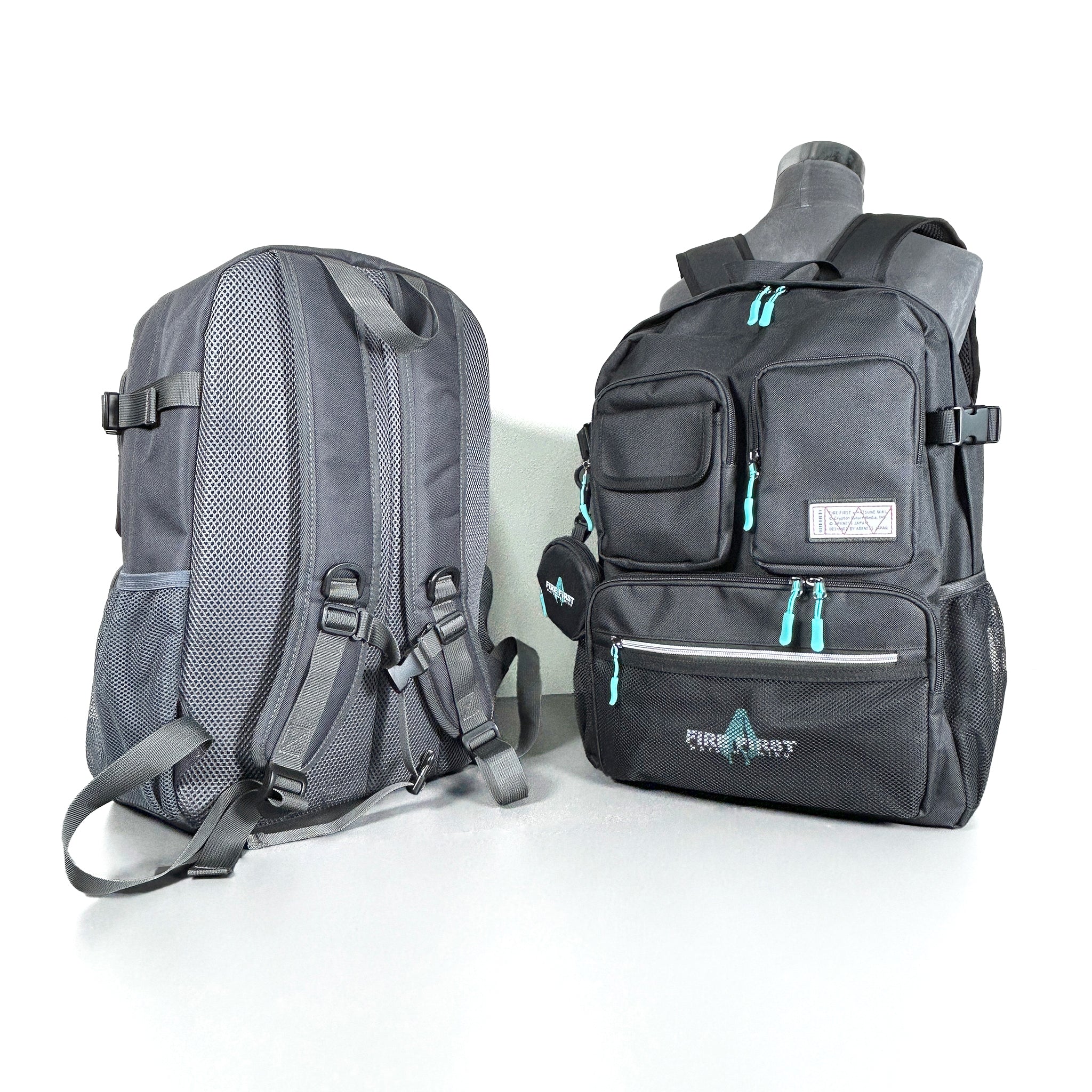 HMX-110 初音ミク FIRE FIRST コラボ リュック 24.3L 多ポケット 進化